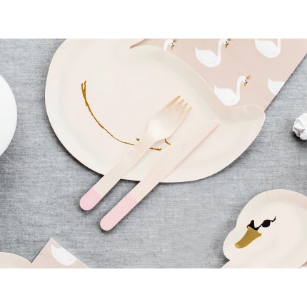 Medinių stalo įrankių rinkinys su rožiniu dekoru (18vnt./16cm)